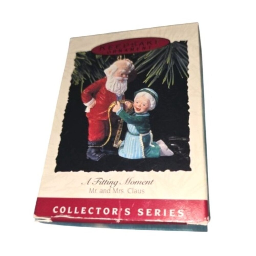 1993 Hallmark Keepsake Ornament A Fitting Moment # 8 Mr. & Mrs. Claus Sewing